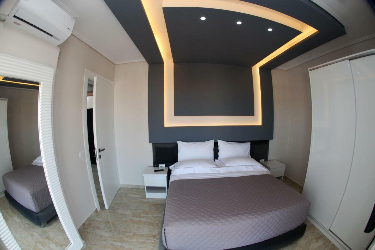 Apartment Oceanic Luxury Sarande