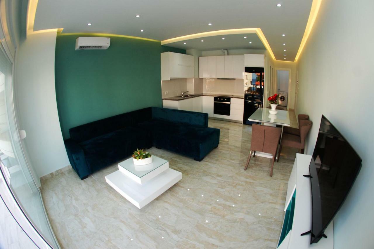 Oceanic Luxury *