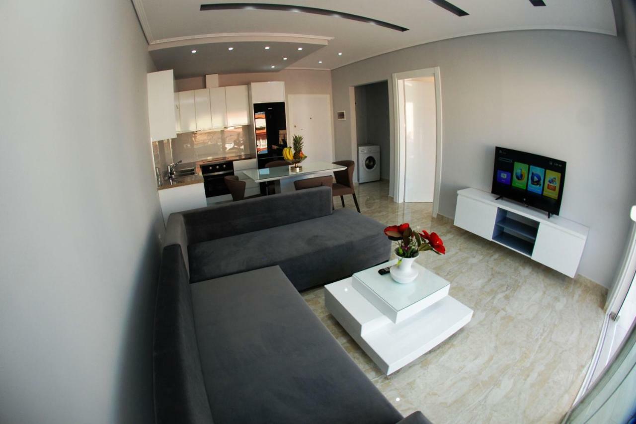Oceanic Luxury *